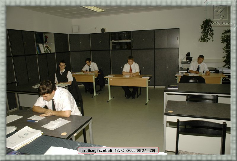 erettsegi szobeli 12. c (2005-06-27-29) - 024.jpg
