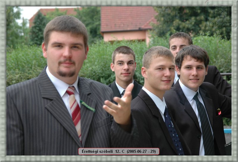 erettsegi szobeli 12. c (2005-06-27-29) - 073.jpg