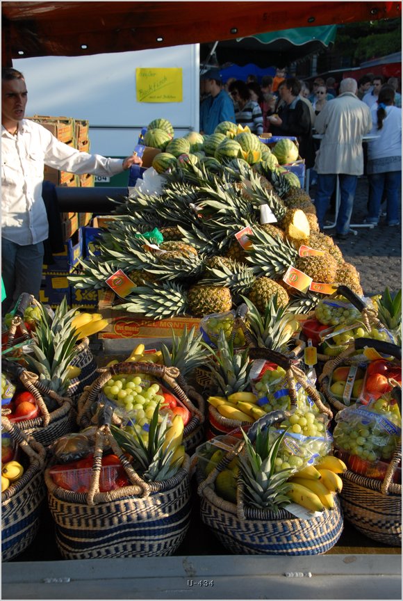 (2007.08.05.)Hamburg-Fischmarkt-21.jpg