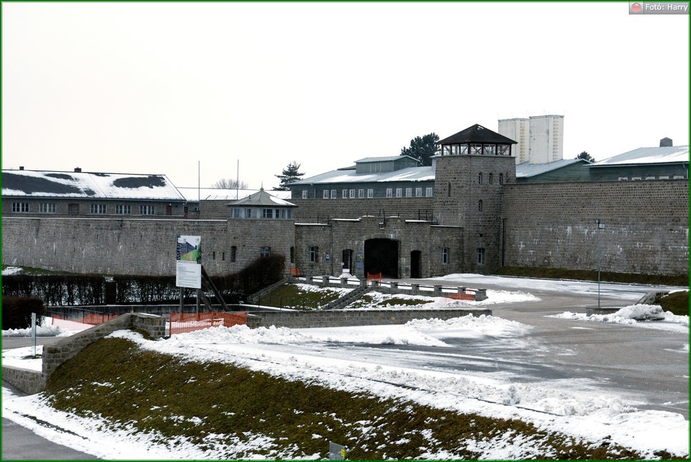 005-(2010.01.21-01.24.)Mauthausen.jpg