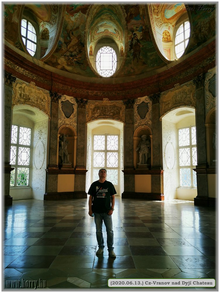 (2020.06.13.)Cz-Vranov_nad_Dyjí_Chateau-57.jpg