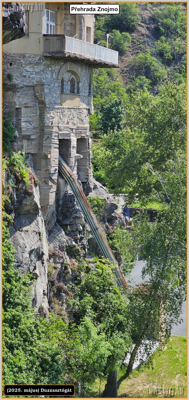 Cz-Znojmo-Duzzaszto-gat-Přehrada_Znojmo-044.jpg