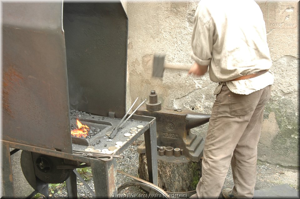 3. nap Karlstein - 16.jpg