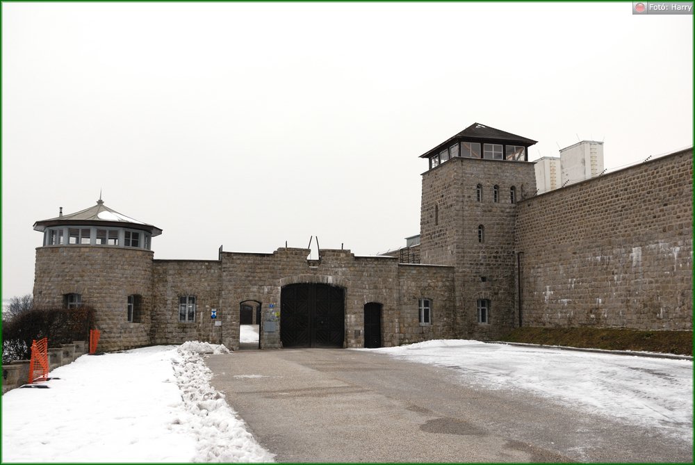 006-(2010.01.21-01.24.)Mauthausen.jpg