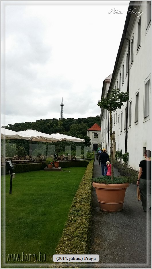 Mobilfoto_(2014.07.09.)Praga-0502.jpg
