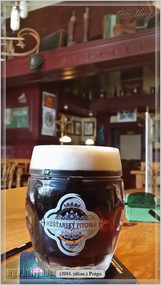Mobilfoto_(2014.07.09.)Praga-0569.jpg