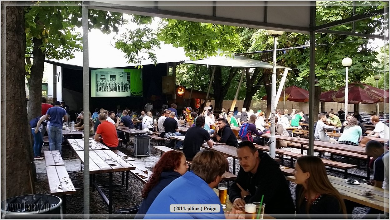 Mobilfoto_(2014.07.09.)Praga-0578.jpg