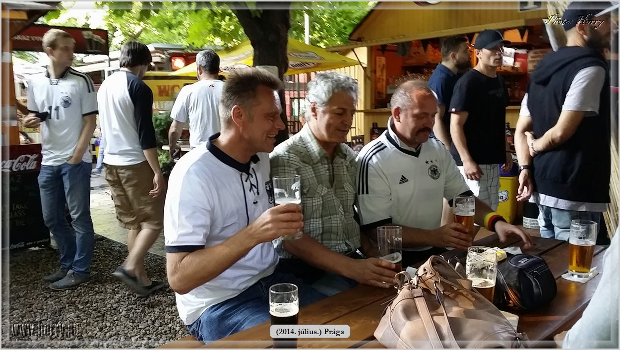 Mobilfoto_(2014.07.09.)Praga-0584.jpg