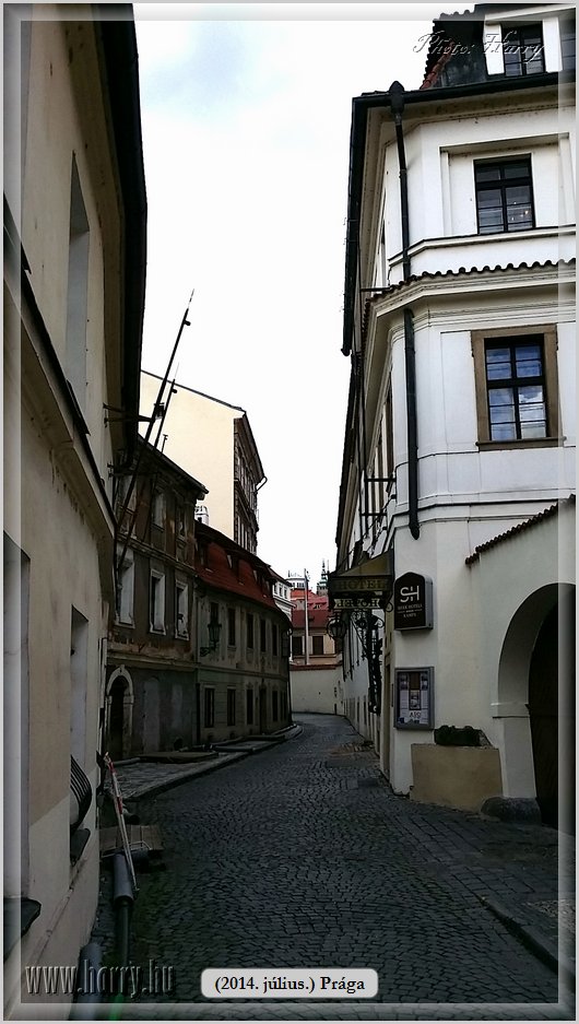 Mobilfoto_(2014.07.09.)Praga-0599.jpg