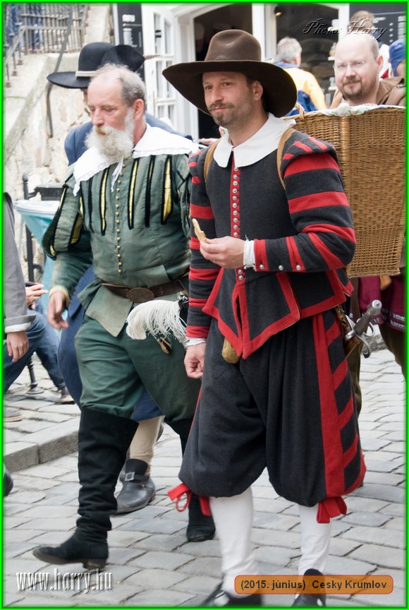 100-(2015.junius)Cesky_Krumlov_foto.jpg