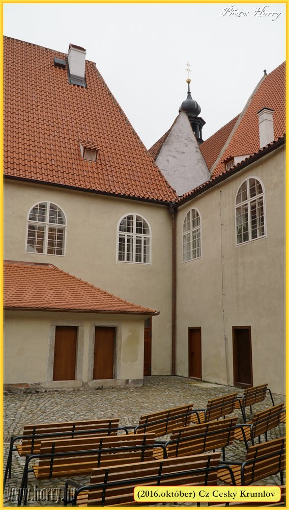(2016.oktober)Cz-Cesky_Krumlov-049.jpg