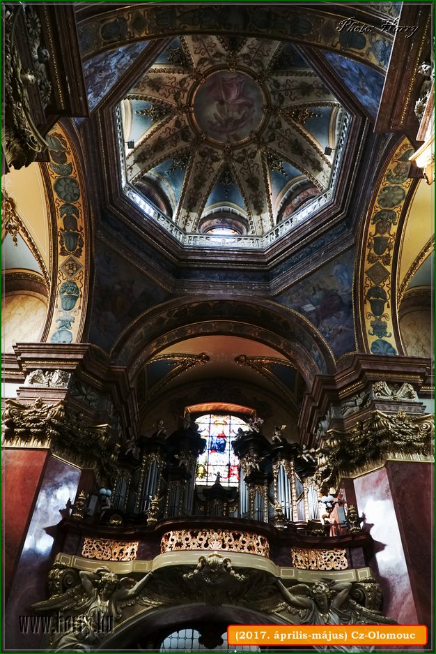 (2017.aprilis-majus)Cz-Olomouc-320.jpg