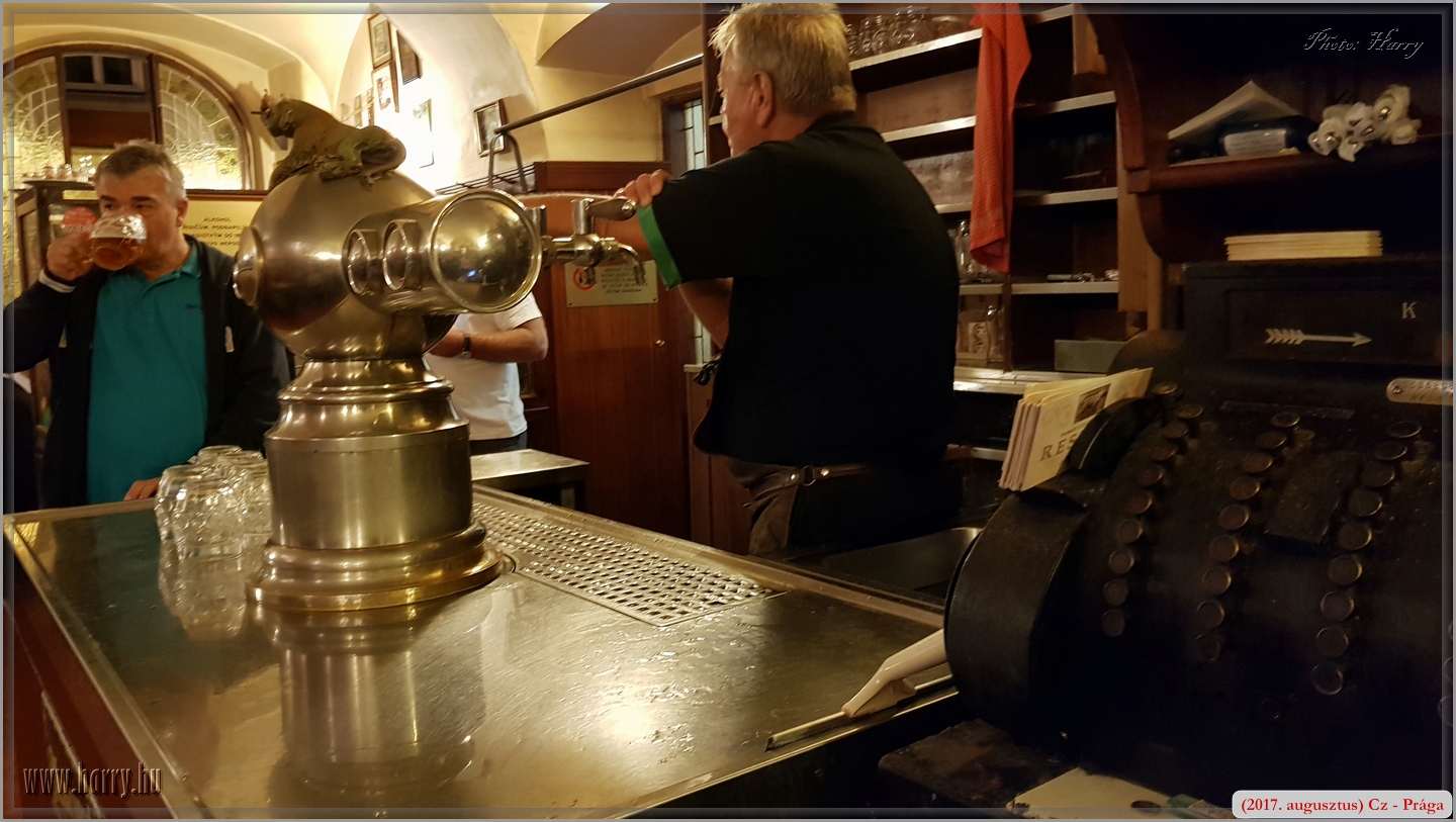 (2017.augusztus)Mobilfoto_Cz-Praga-049.jpg