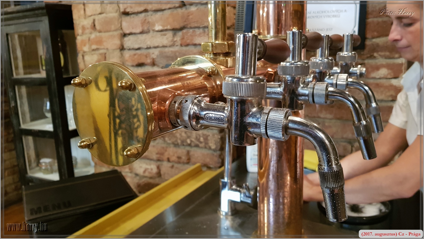 (2017.augusztus)Mobilfoto_Cz-Praga-138.jpg