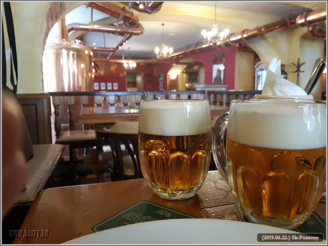 2019.06.22.Sk-Pozsony-39.jpg