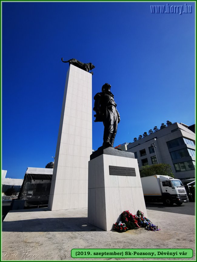 2019.szeptember-Sk-Pozsony-Deveny-067.jpg