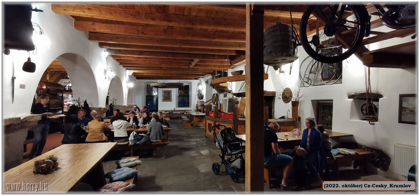2022.10-Cz-Cesky_Krumlov-169.jpg
